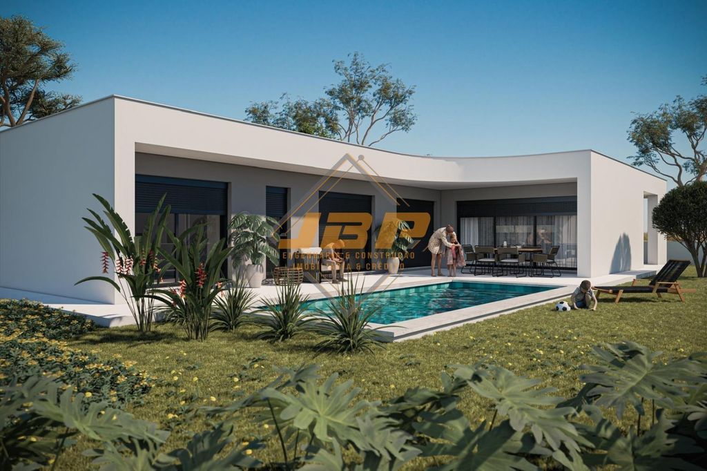 Maison de luxe à vendre à Caldas Da Rainha, 500 000 €, Photo 1