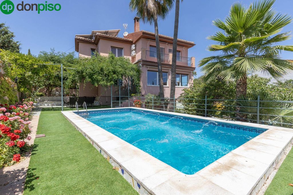 Maison de luxe à vendre à Las Gabias, 575 000 €, Photo 1