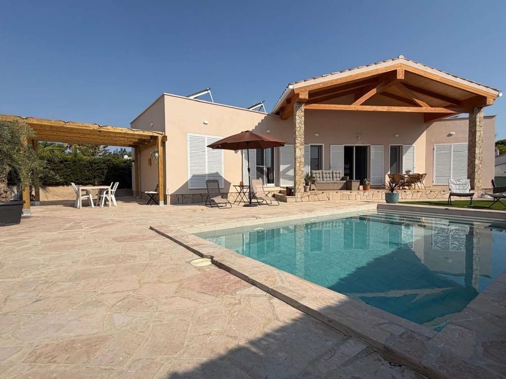 Maison de luxe à vendre à L Ametlla de Mar, 550 000 €, Photo 1