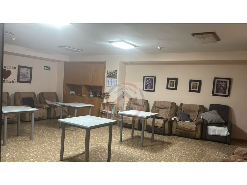 Maison de luxe à vendre à L Ènova, 1 200 000 €, Photo 1