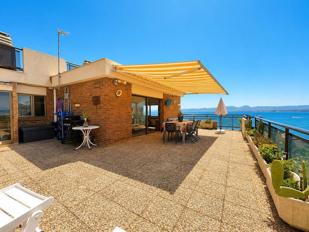 Appartement de luxe à vendre à Salou, 475 000 €, Photo 1