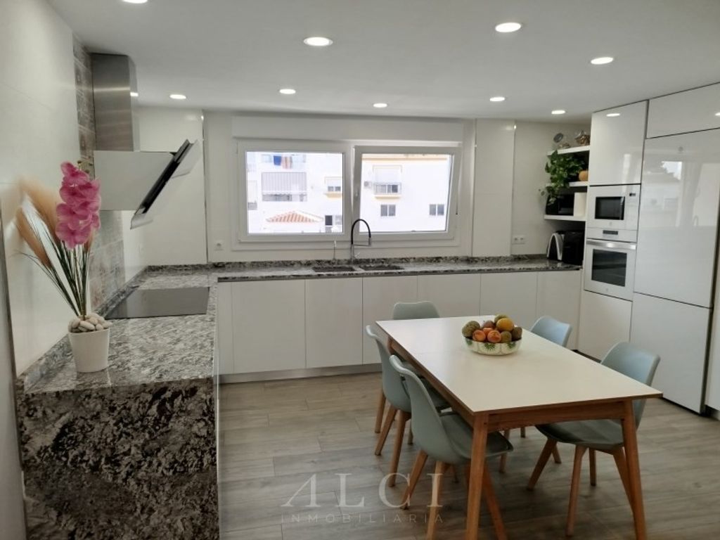 Maison de luxe à vendre à Cómpeta, 445 000 €, Photo 1