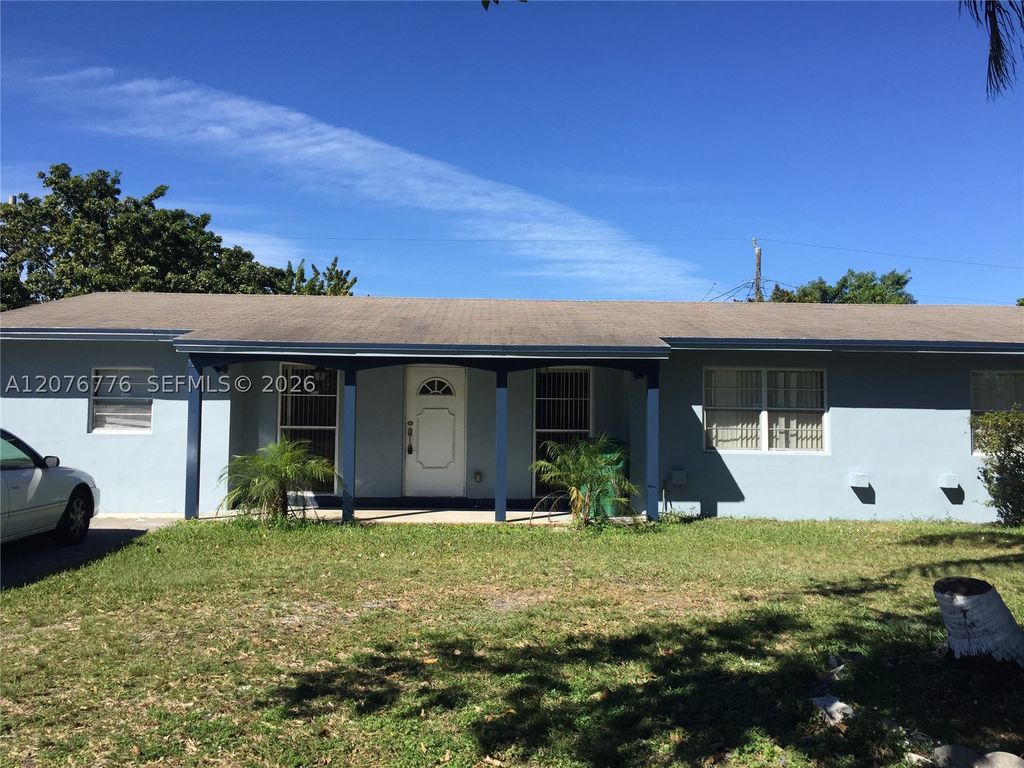 Luxury House for sale in Miami, 621 766 €, Photo 1