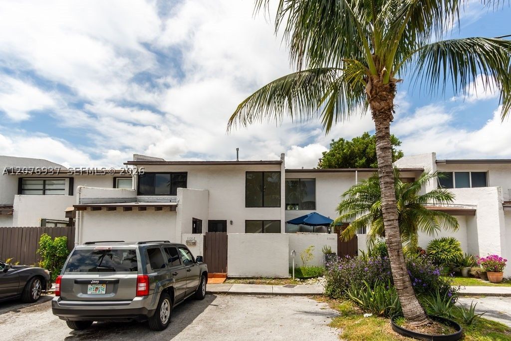 Maison de luxe à vendre à Miami, 411 652 €, Photo 1