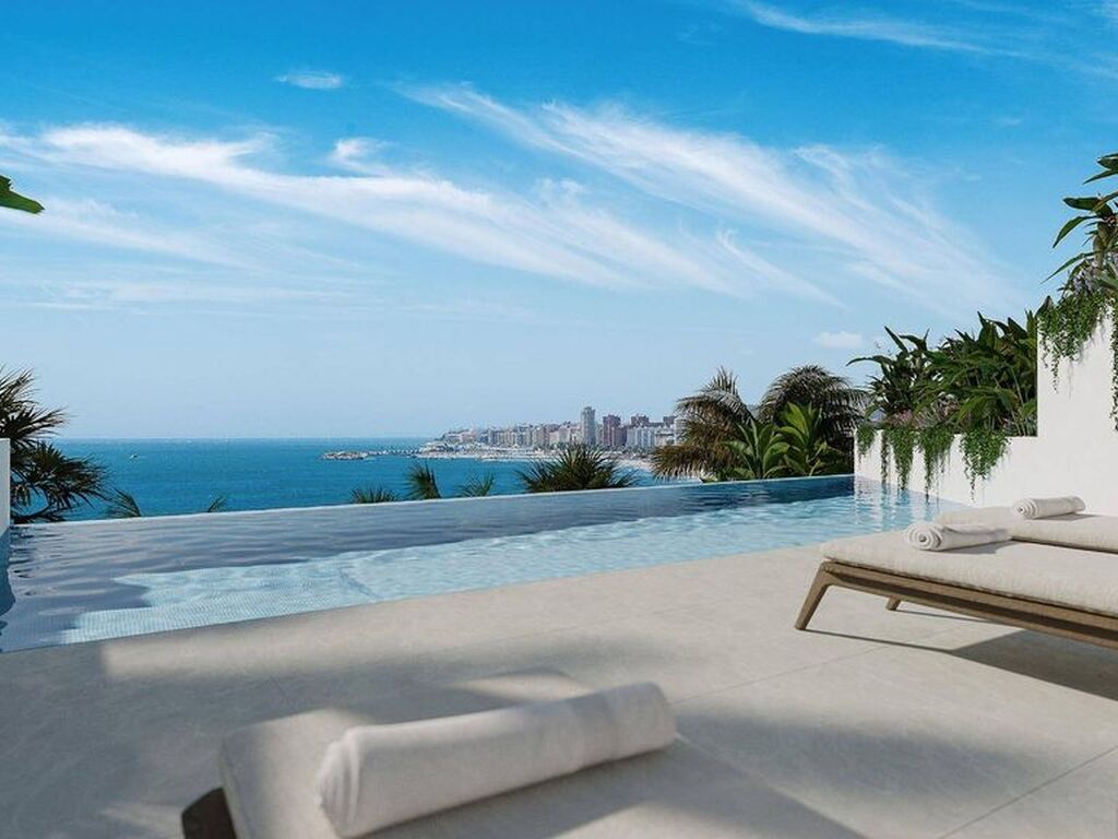 Maison de luxe à vendre à Fuengirola, 645 000 €, Photo 1