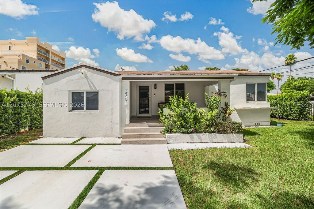 Luxury House for sale in Miami, 601 433 €, Photo 1