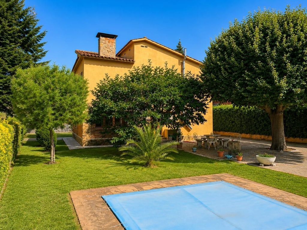 Luxury House for sale in Sant Antoni de Vilamajor, 430 000 €, Photo 2
