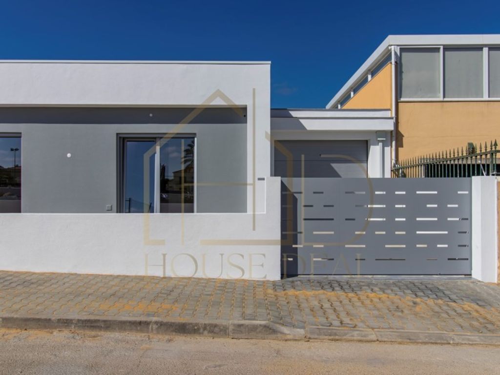Luxury House for sale in Seixal, 570 000 €, Photo 2