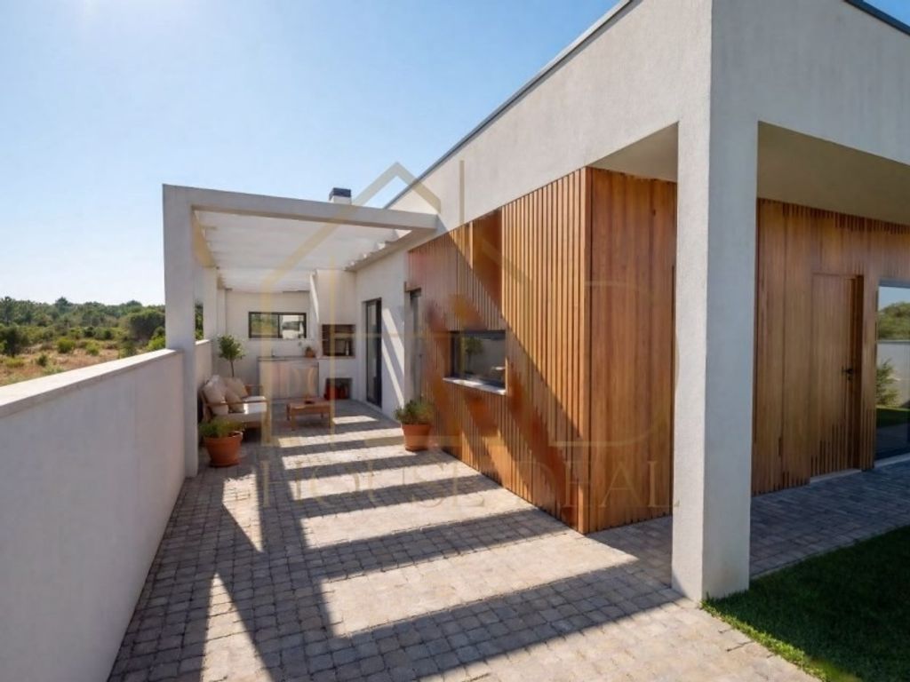 Luxury House for sale in Seixal, 415 000 €, Photo 2
