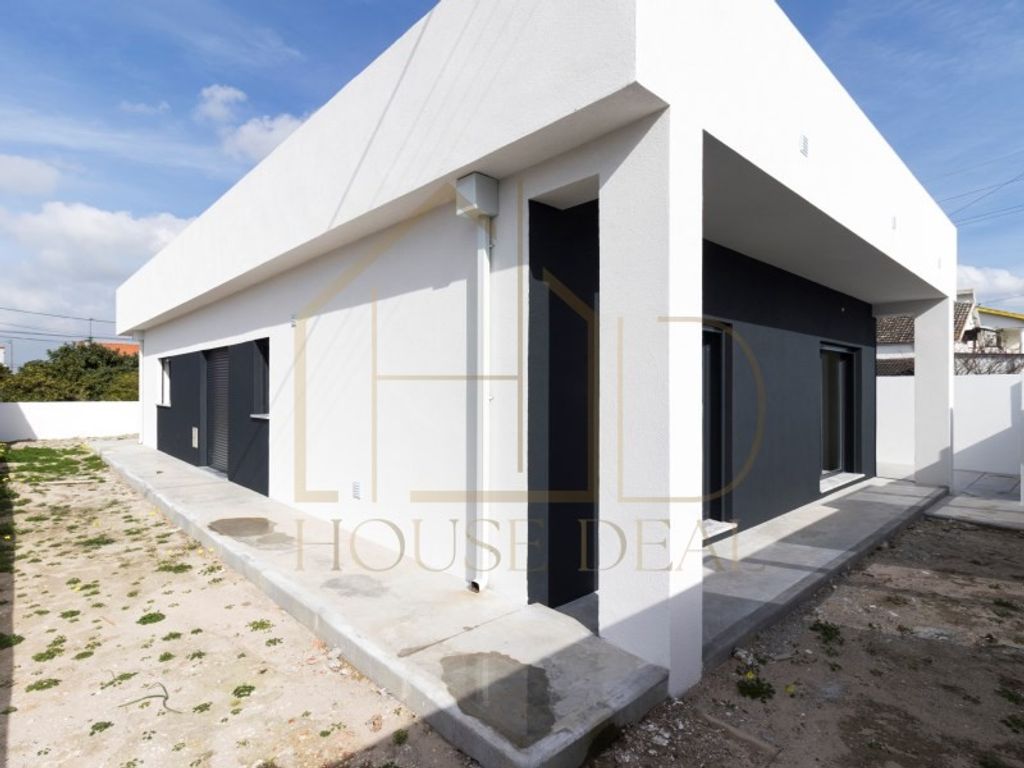 Luxury House for sale in Seixal, 560 000 €, Photo 2