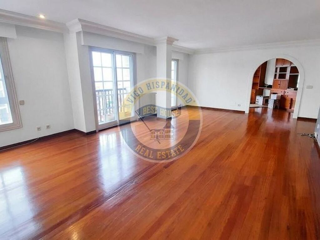 Appartement de luxe à vendre à Vigo, 800 000 €, Photo 2