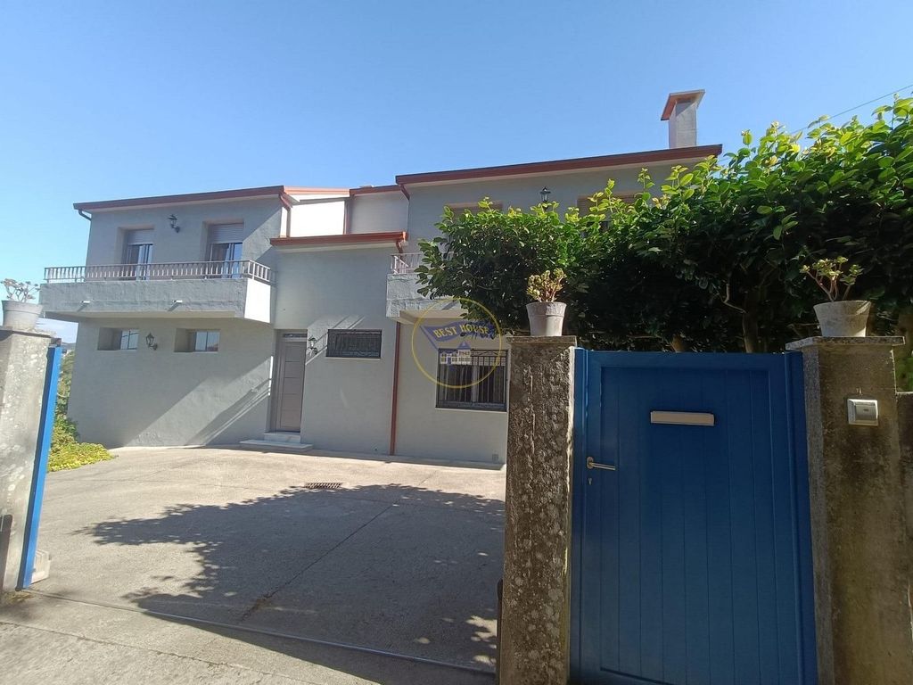 Maison de luxe à vendre à Vigo, 439 000 €, Photo 3