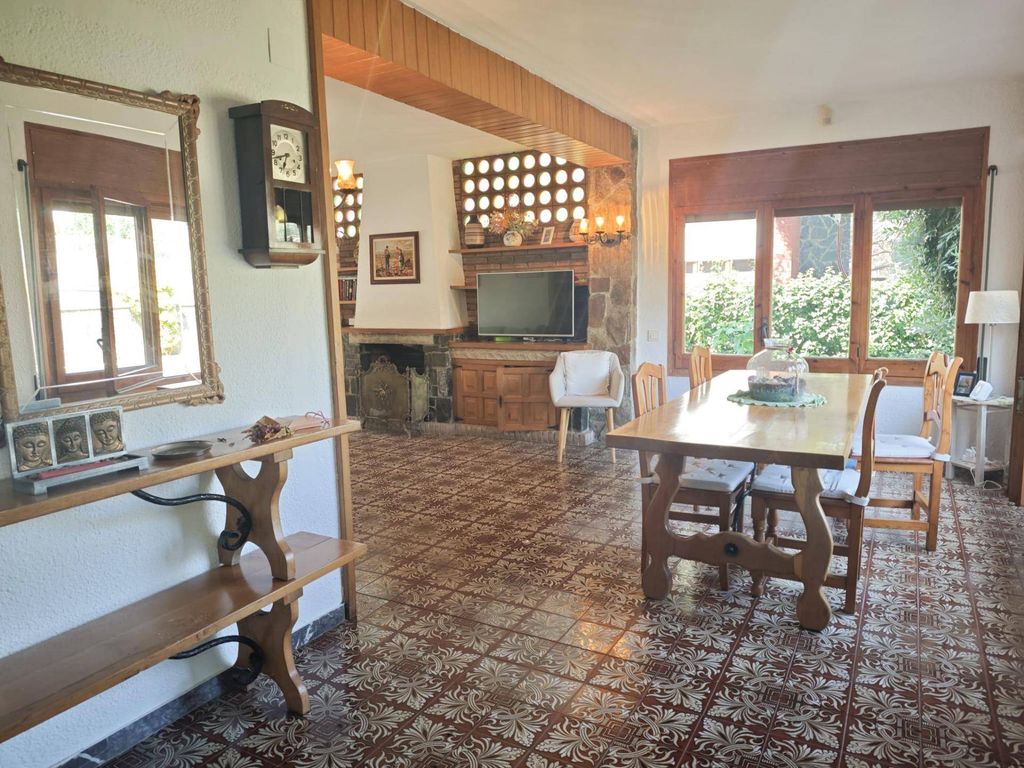 Luxury House for sale in Sant Antoni de Vilamajor, 430 000 €, Photo 5