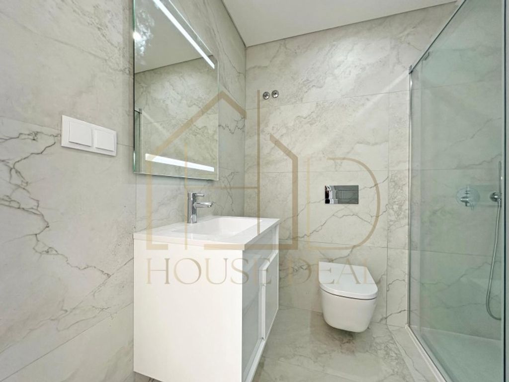 Luxury House for sale in Seixal, 410 000 €, Photo 5