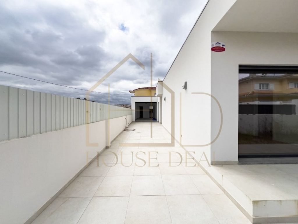Luxury House for sale in Seixal, 550 000 €, Photo 5