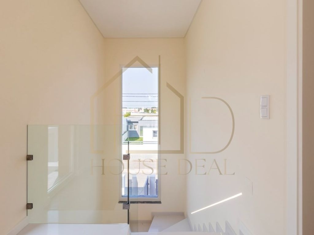 Luxury House for sale in Seixal, 485 000 €, Photo 5
