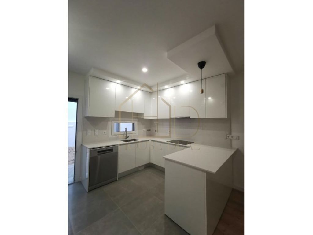 Luxury House for sale in Seixal, 467 500 €, Photo 5
