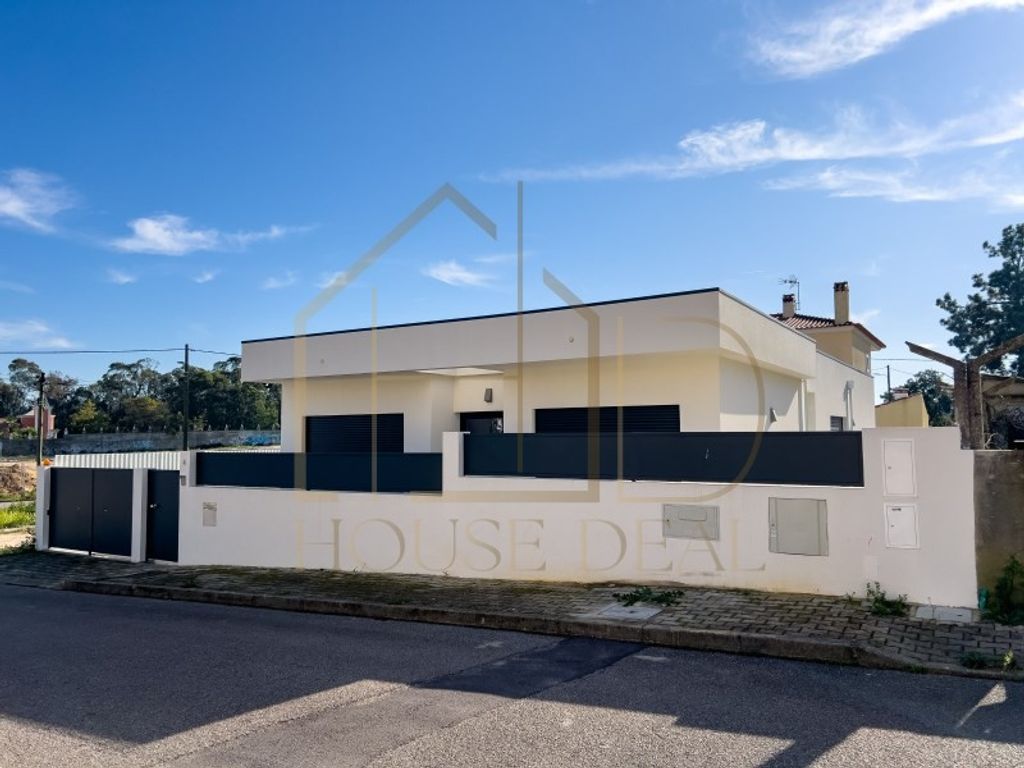 Luxury House for sale in Seixal, 550 000 €, Photo 6