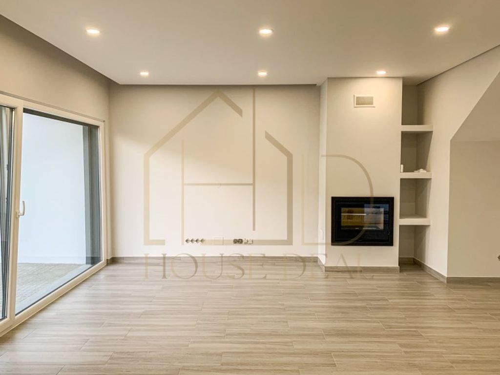 Luxury House for sale in Seixal, 595 000 €, Photo 6