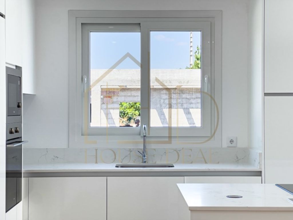 Luxury House for sale in Seixal, 465 000 €, Photo 6