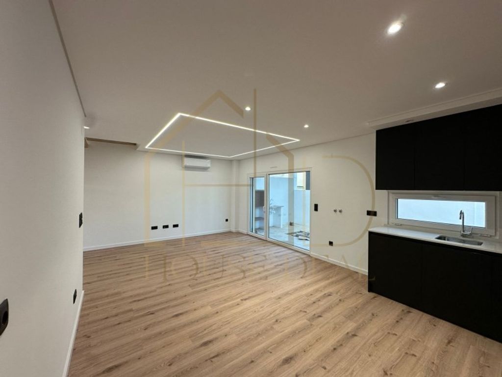 Maison de luxe à vendre à Seixal, 450 000 €, Photo 7