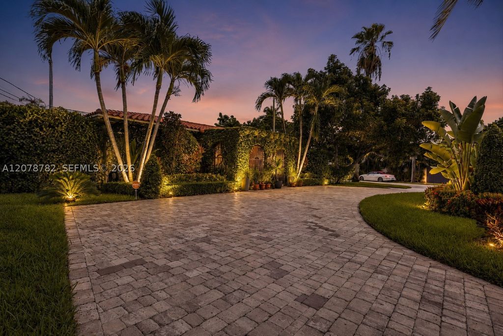 Luxury House for sale in Miami, 1 117 312 €, Photo 1