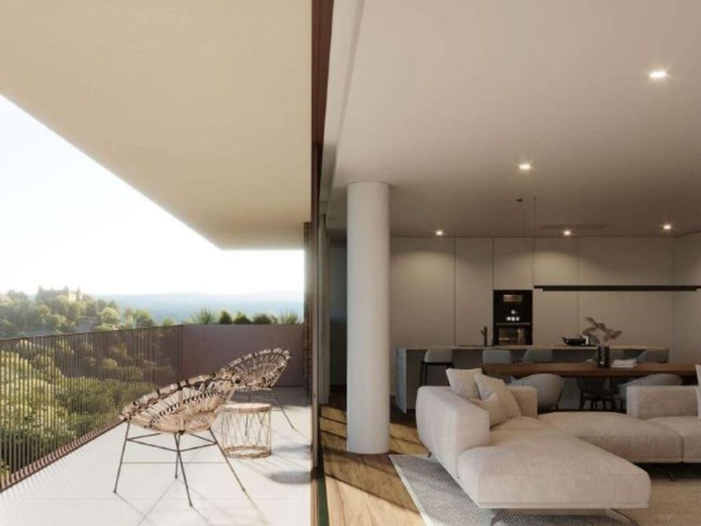 Luxury Apartment for sale in Santa Maria Da Feira, 570 000 €, Photo 1