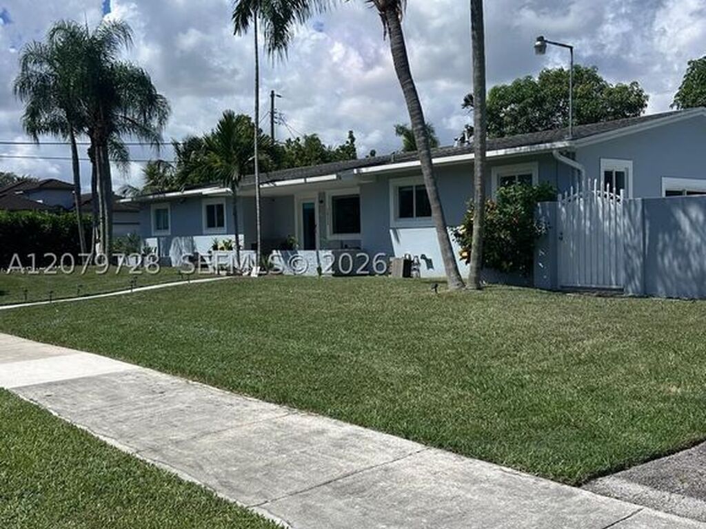Luxury House for sale in Miami, 1 029 130 €, Photo 1