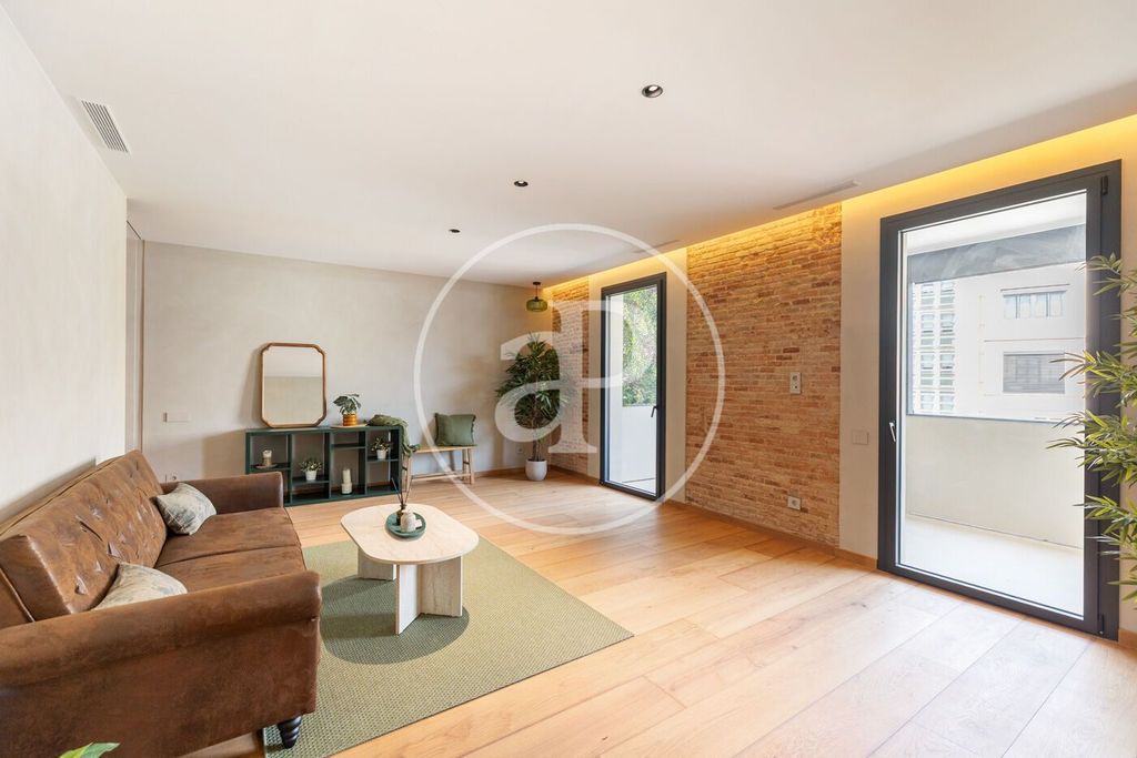Luxury Apartment for sale in Barcelona, 1 195 000 €, Photo 1