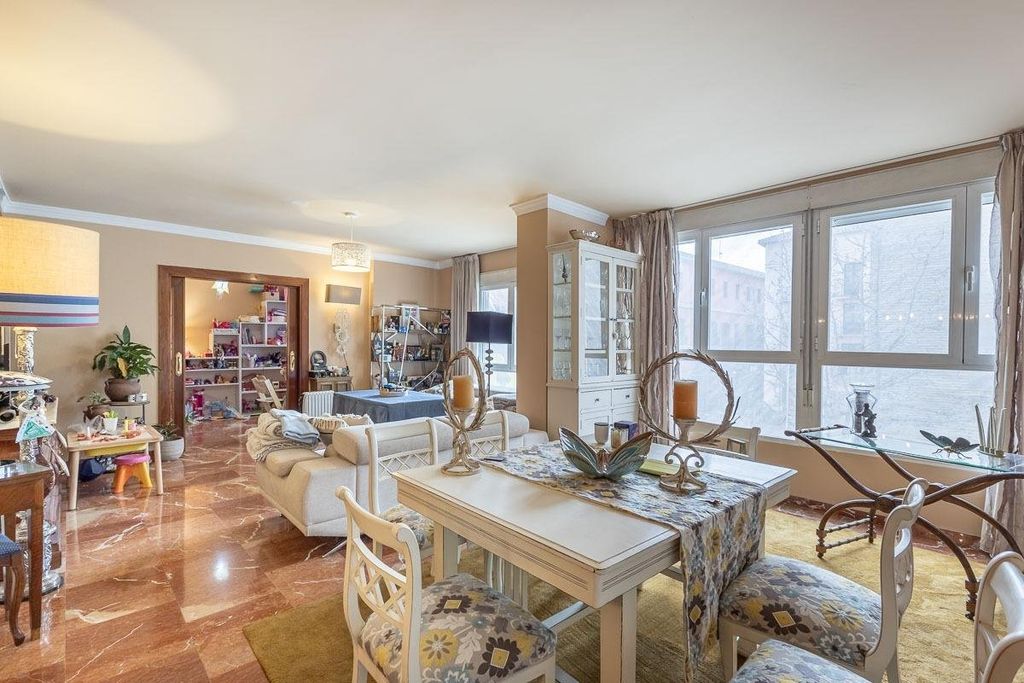 Appartement de luxe à vendre à Granada, 660 000 €, Photo 1