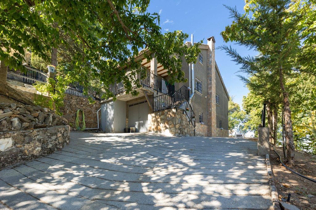 Maison de luxe à vendre à Güéjar-Sierra, 439 000 €, Photo 2