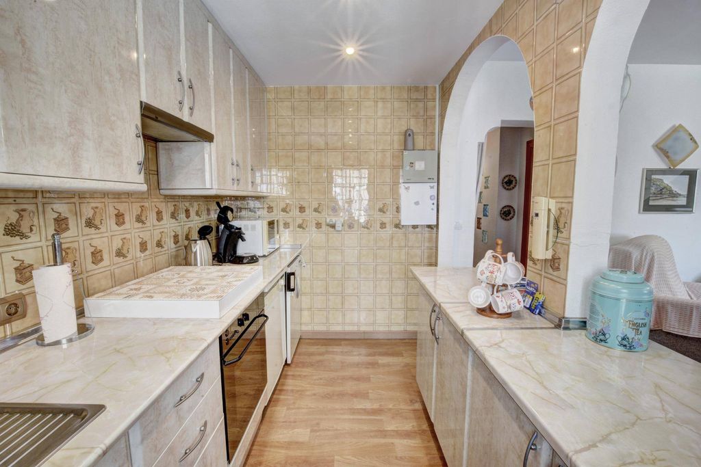 Luxury House for sale in Benalmádena, 490 000 €, Photo 7