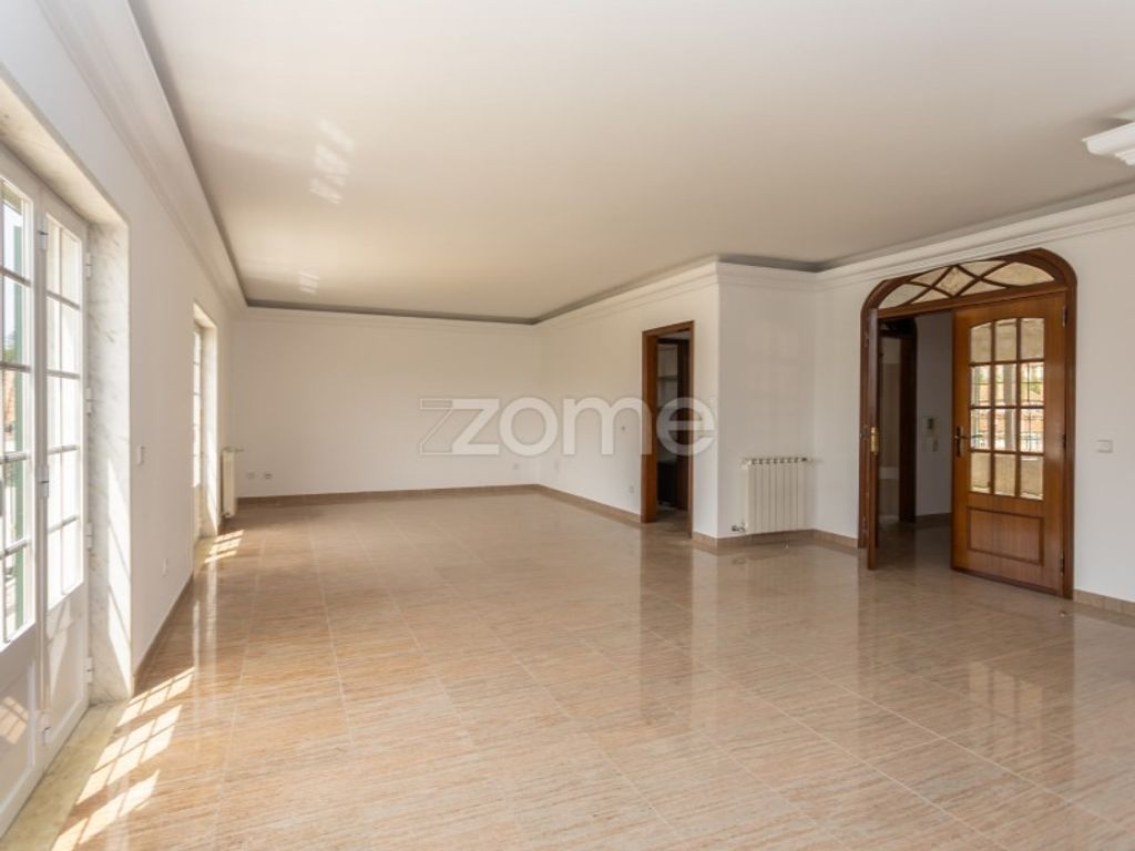 Maison de luxe à vendre à Sintra, 1 150 000 €, Photo 1