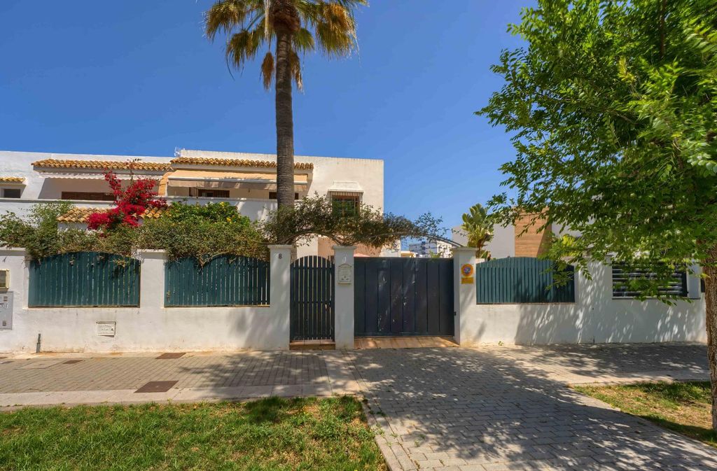 Maison de luxe à vendre à Chipiona, 620 000 €, Photo 1