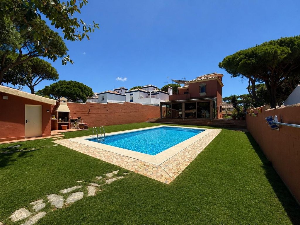 Maison de luxe à vendre à Chiclana de La Frontera, 850 000 €, Photo 2