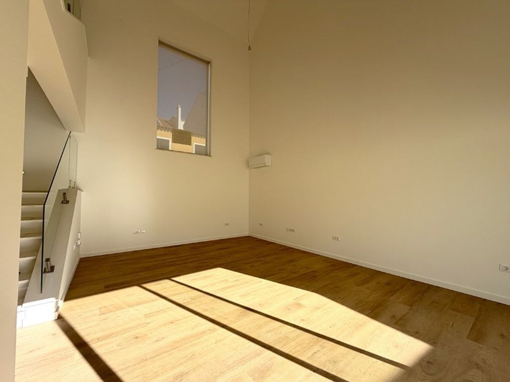 Maison de luxe à vendre à Almada, 750 000 €, Photo 3