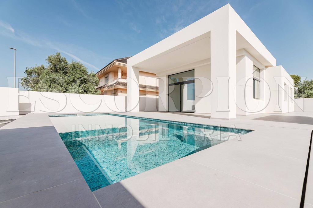 Luxury House for sale in La Pobla de Vallbona, 610 000 €, Photo 3