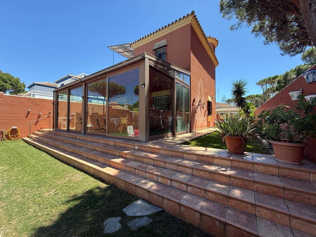 Maison de luxe à vendre à Chiclana de La Frontera, 850 000 €, Photo 3