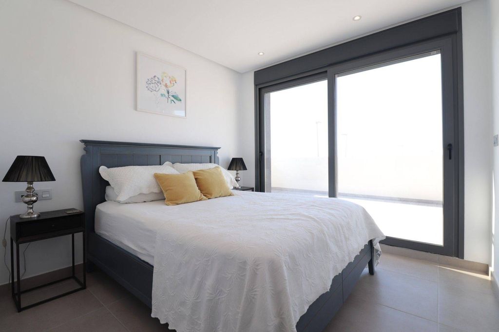 Luxury House for sale in Benijofar, 695 000 €, Photo 1