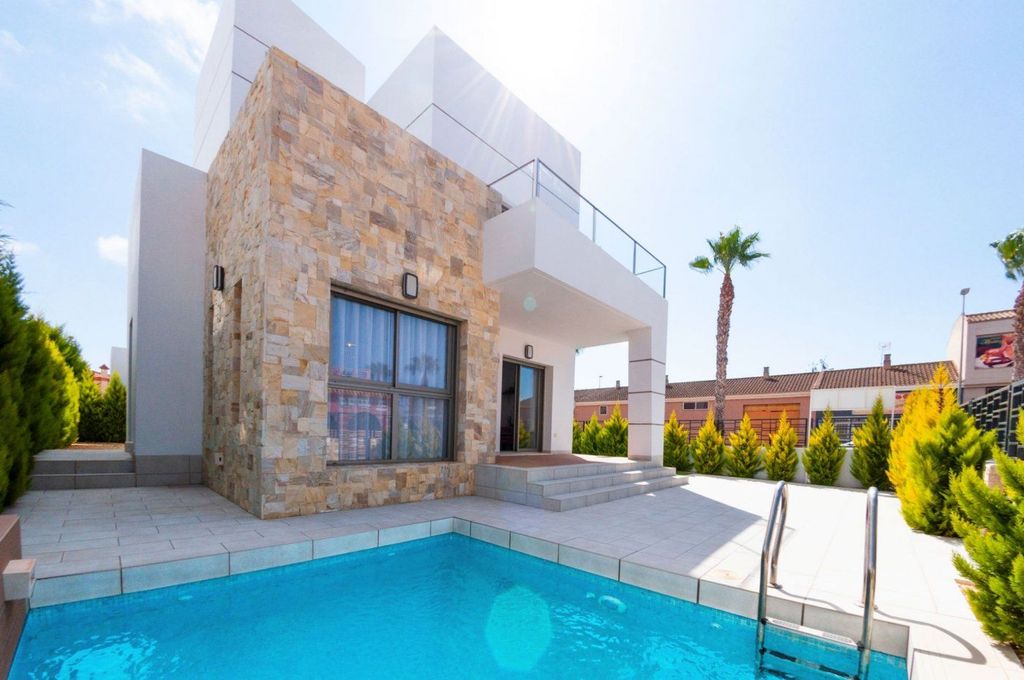 Maison de luxe à vendre à Los Alcázares, 544 841 €, Photo 1