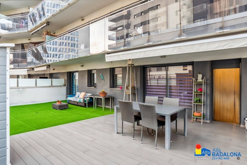 Appartement de luxe à vendre à Badalona, 570 000 €, Photo 2