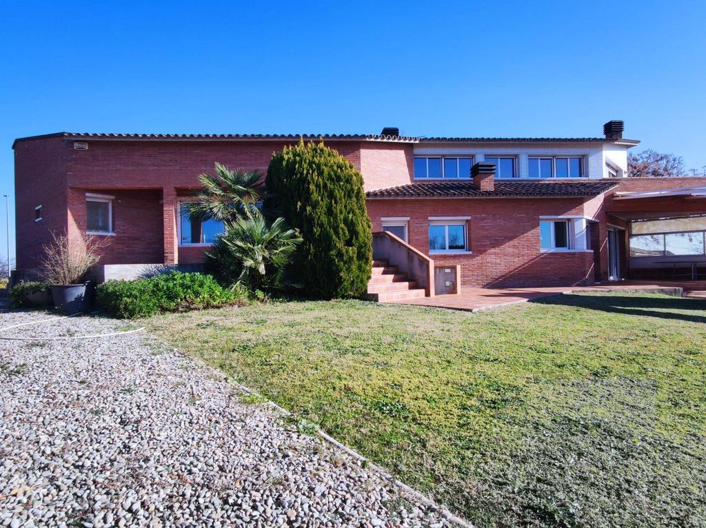 Luxury House for sale in Lliçà d'Amunt, 881 000 €, Photo 6