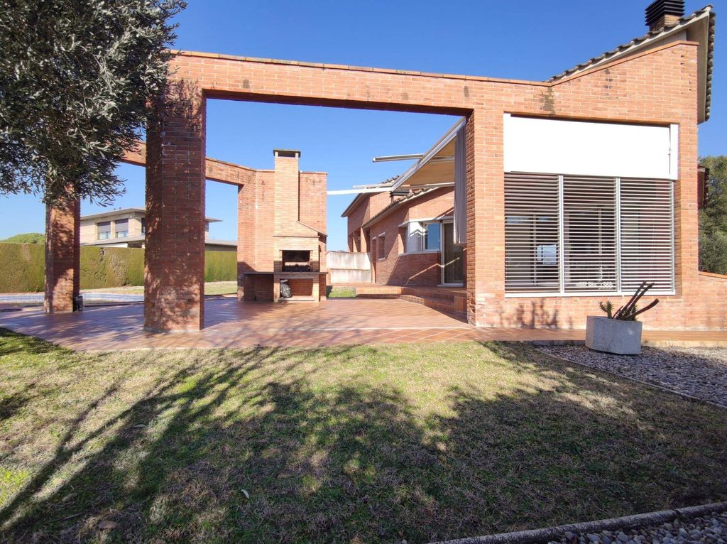 Luxury House for sale in Lliçà d'Amunt, 881 000 €, Photo 7