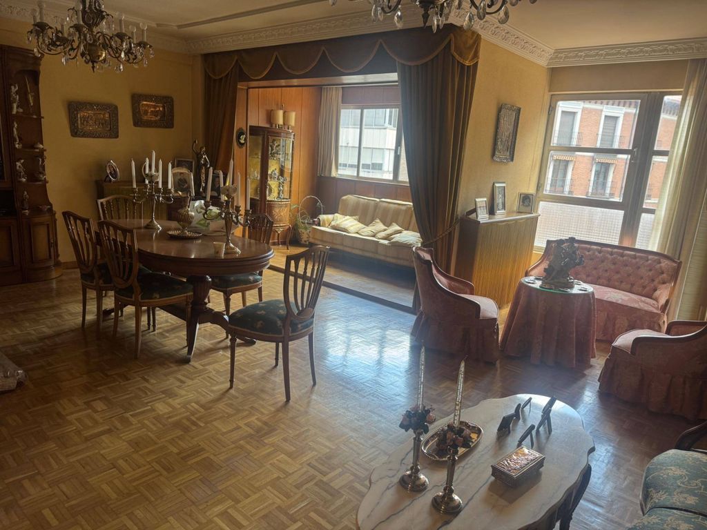 Appartement de luxe à vendre à Valladolid, 420 000 €, Photo 1