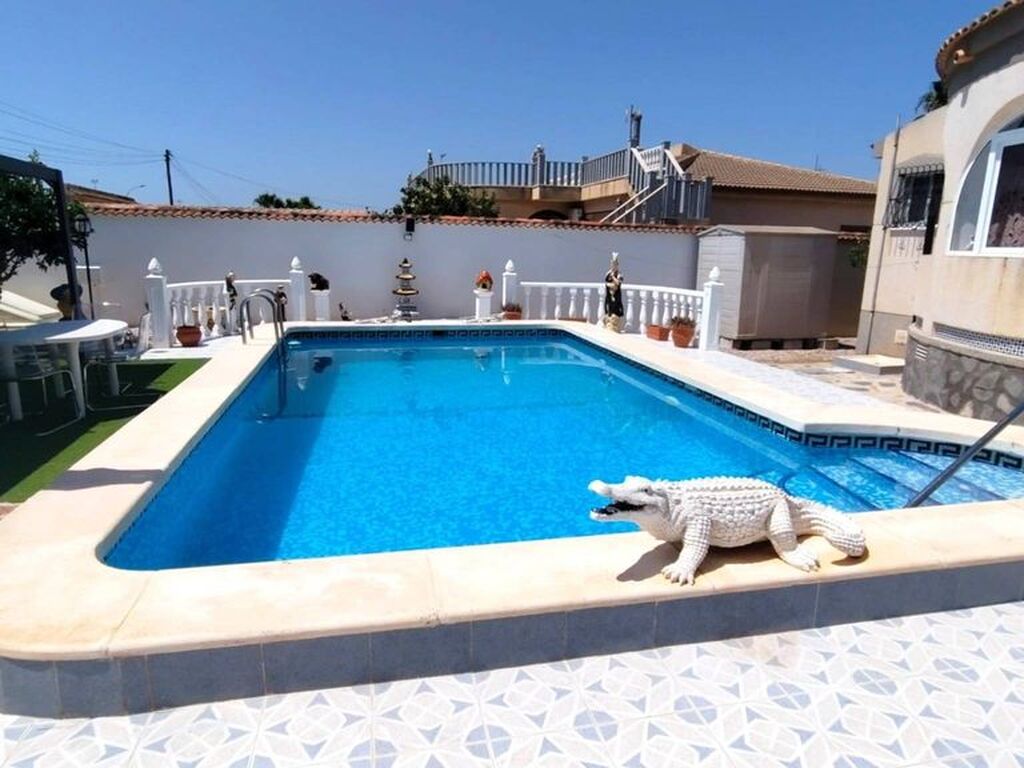 Maison de luxe à vendre à Torrevieja, 460 000 €, Photo 2