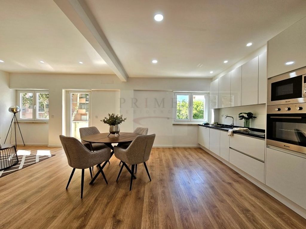 Luxury Apartment for sale in Lisbon, 579 900 €, Photo 3