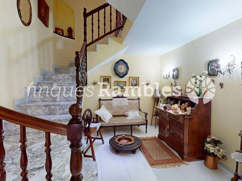 Maison de luxe à vendre à Igualada, 469 000 €, Photo 1