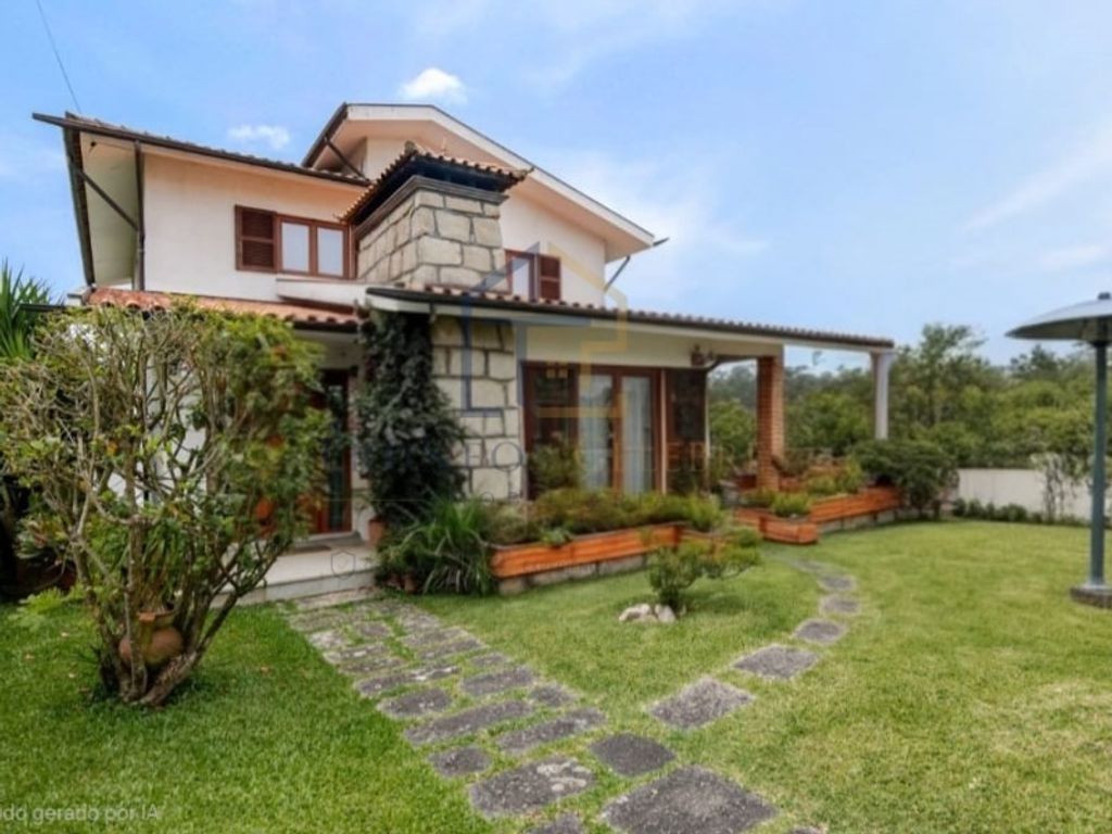 Maison de luxe à vendre à Póvoa de Varzim, 525 000 €, Photo 1