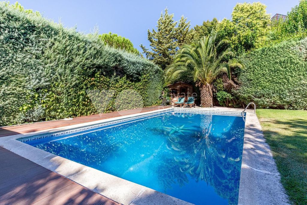 Maison de luxe à vendre à Majadahonda, 1 700 000 €, Photo 1