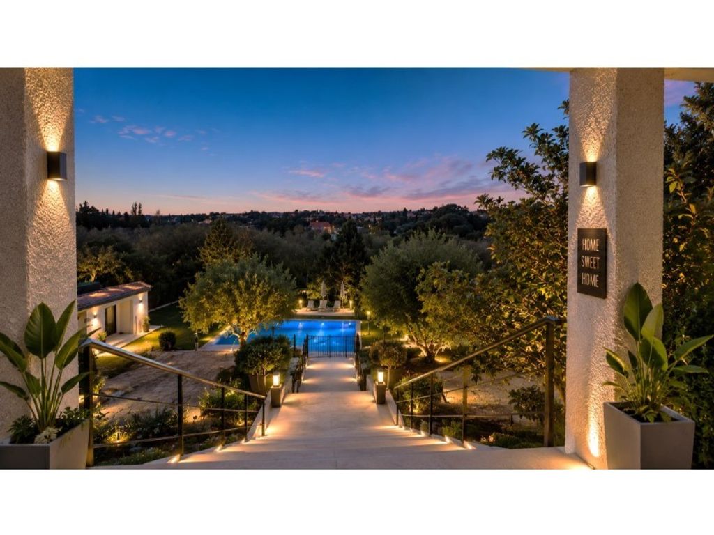 Maison de luxe à vendre à Las Rozas de Madrid, 840 000 €, Photo 1
